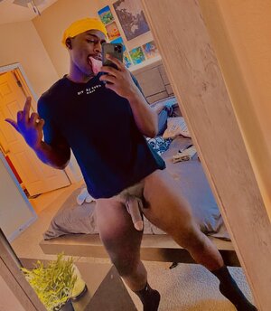 hot man 01.jpg