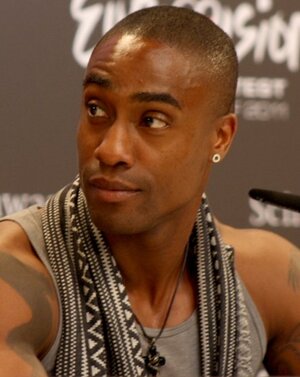 Simon_Webbe_2011_cropped.jpg