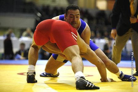 EuropaGreco-RomanWrestlingChampionship2008NOZADZE-GEGHAMYAN96KG (17).jpg