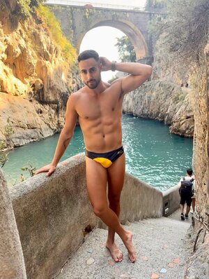 My fave spot on the Amalfi Coast 🤌🏾🇮🇹.jpg