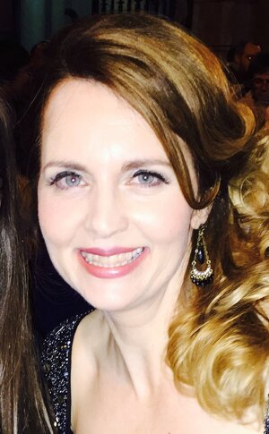 Debra_Stephenson_2015.jpg