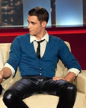 Leather Pants always look hot!.jpeg