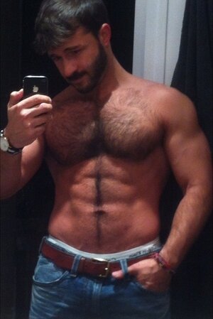 hairy selfie.jpg