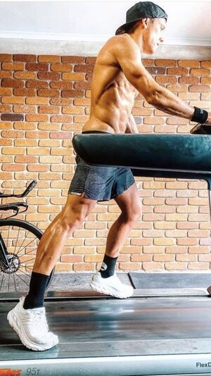 how to win a triathlon.jpeg