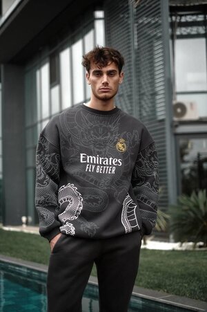 new-season-real-madrid-unisex-oversized-sweatshirt-4.jpg