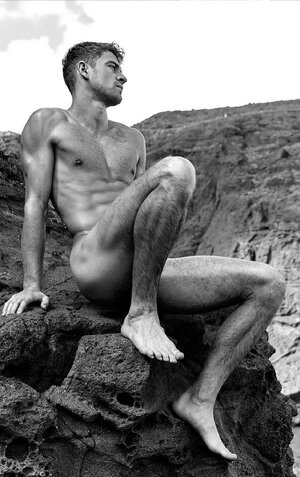 naked in nature (2266).jpg