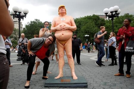 NakedTrump.JPG