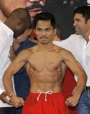 Pacquiao-flexing.jpg