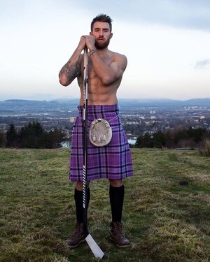 Tristen Cameron Harper #26 Braehead Clan.jpeg