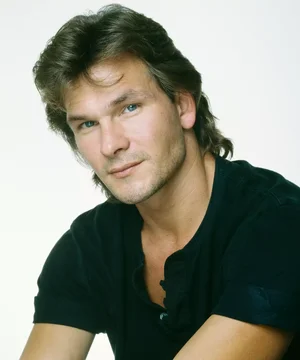 patrick-swayze-05dee996d7854a1cb0b7f5ea402e7b48.webp