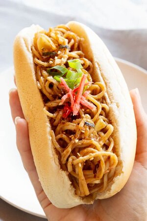 yakisoba-pan-3-683x1024.jpg