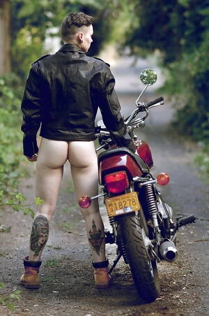 Leather Fuckers (16).jpg