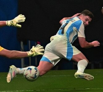 Julián Álvarez.jpeg