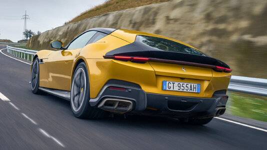 21-Ferrari-Cilindri-review.jpg 21-Ferrari-Cilindri-review.jpg