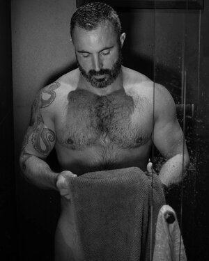 Claiton Rosa shower.jpg