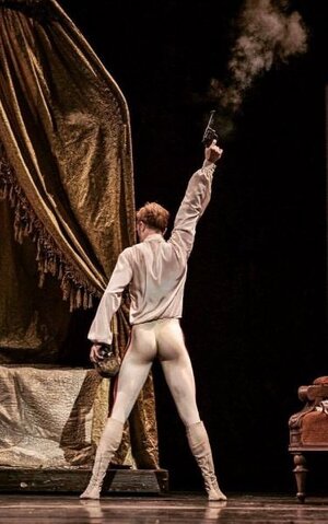 Steven McRae - Mayerling.jpeg