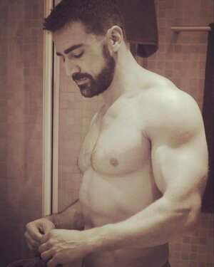 leo0leo 18380176.jpg