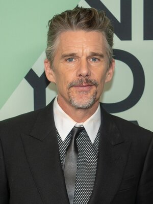 Ethan_Hawke_Blue_Moon-28_(cropped).jpg