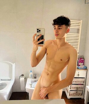 godheta-no-OnlyFans-30.jpg