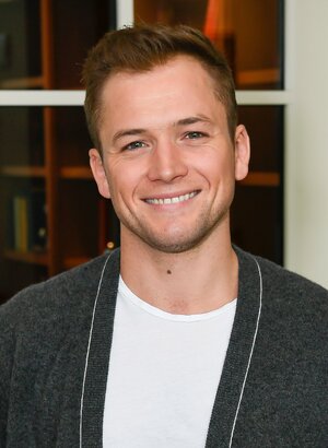 09-taron_egerton_gettyimages-1191811915.jpg