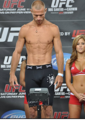 Donald Cerrone h.png