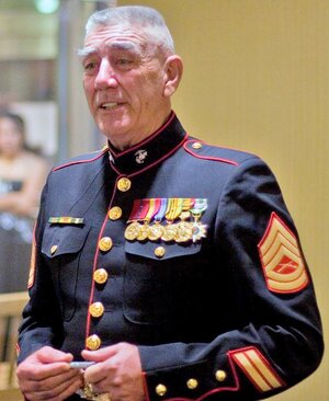 R_Lee_Ermey_in_USMC_uniform.jpg