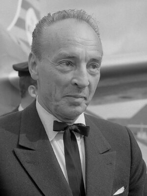 George_Balanchine_(1965).jpg