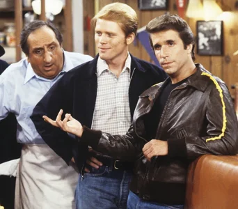 henry-winkler-ron-howard-zz-231108-d84679.webp