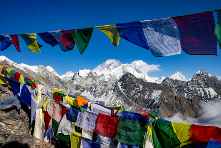 Screenshot 2025-11-17 at 16-55-50 Mount Everest Fotograf Michael Martin zeigt seine schönsten ...png