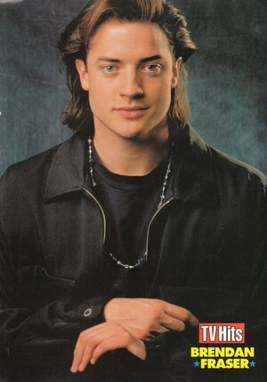 brendan-fraser-1990s-3.jpg