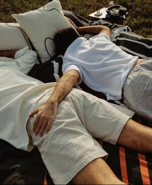 couple picture idea.jpeg