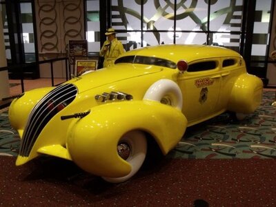 Dick Tracey roadster.jpg