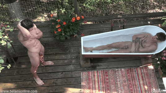 Michael Ross and Luca Filipi 03.gif