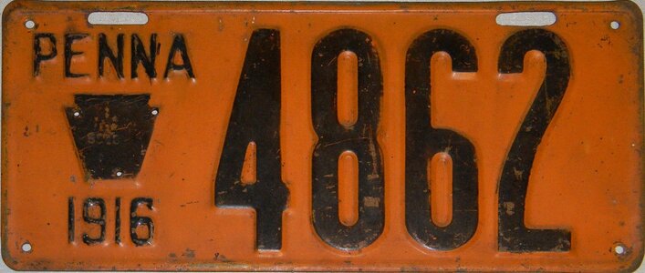 1916_Pennsylvania_license_plate_4862.jpg
