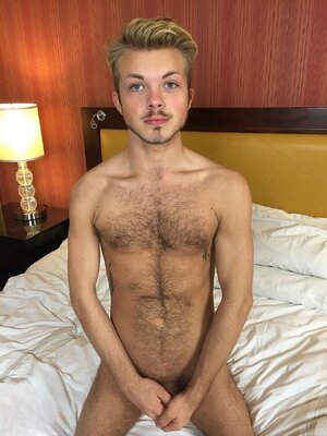hairy_008_dbec.jpg