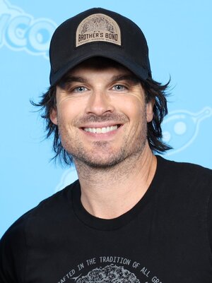 Ian_Somerhalder_Photo_Op_GalaxyCon_Raleigh_2023.jpg