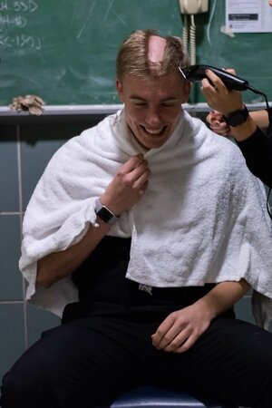 Fuck yeah buzz cuts!.jpeg