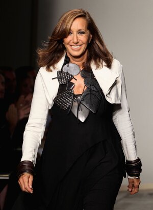 Designer-Donna-Karan-walks-runway-2013.jpg