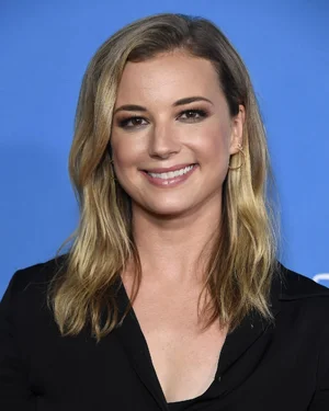 Emily_VanCamp.webp