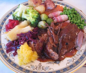 3 ChristmasDinner.JPG