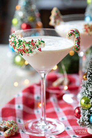 4 festive-sugar-cookie-martinis.jpg