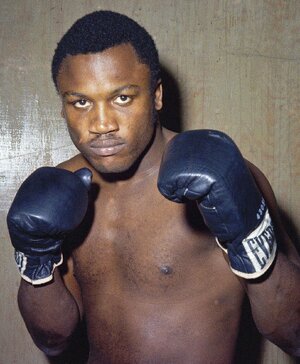 American-boxer-Joe-Frazier-1969.jpg