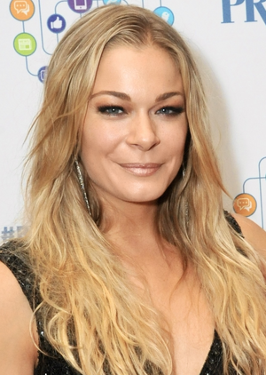 LeAnn_Rimes_2014_Big_Apple_Awards_Gala_(1)_(cropped)_(cropped).png
