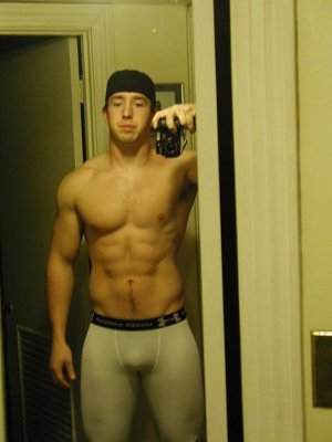 Under Armour (102).jpg