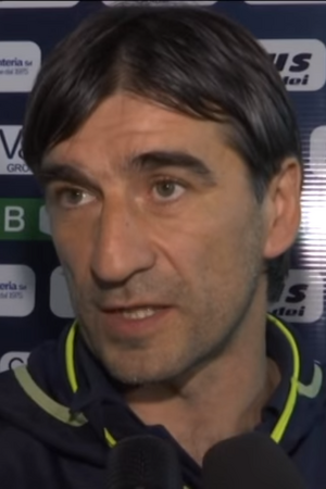 Ivan_Jurić_Crotone,_2016_(cropped).png