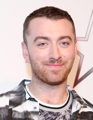 Sam-Smith-devaste-le-chanteur-a-rompu-avec-l-acteur-de-13-Reasons-Why-Brandon-Flynn.jpg