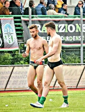 CELEB IN UNDIES2.jpg