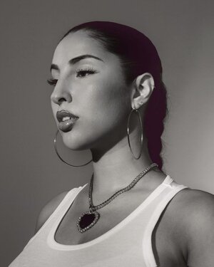 Zeina (Singer) _ Bio, Age, Wikipedia, Family, Instagram.jpeg