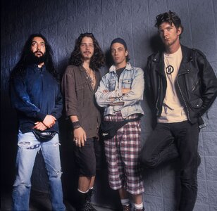 Rock-Band-Soundgarden-Member-Kim-Thayil-Chris-Cornell-Ben-Shepherd-And-Matt-Cameron.jpg
