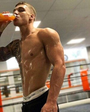 Hot Dudes – 11 November 2018.jpeg